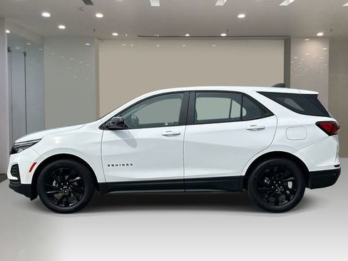 Used 2024 Chevrolet Equinox LS w/ Sport Edition FWD image 2