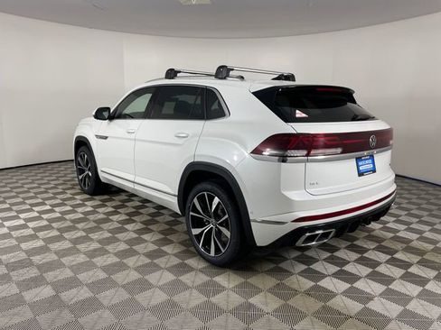 New 2026 Volkswagen Atlas Cross Sport SEL Premium R-Line AWD/4WD image 5