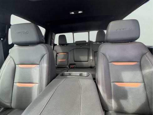 Used 2024 GMC Sierra 1500 AT4 w/ Technology Package AWD/4WD image 36