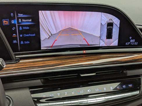 Certified 2023 Cadillac Escalade Premium Luxury AWD/4WD image 16