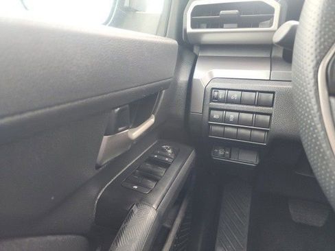 Used 2025 Toyota Tacoma TRD Off-Road image 72