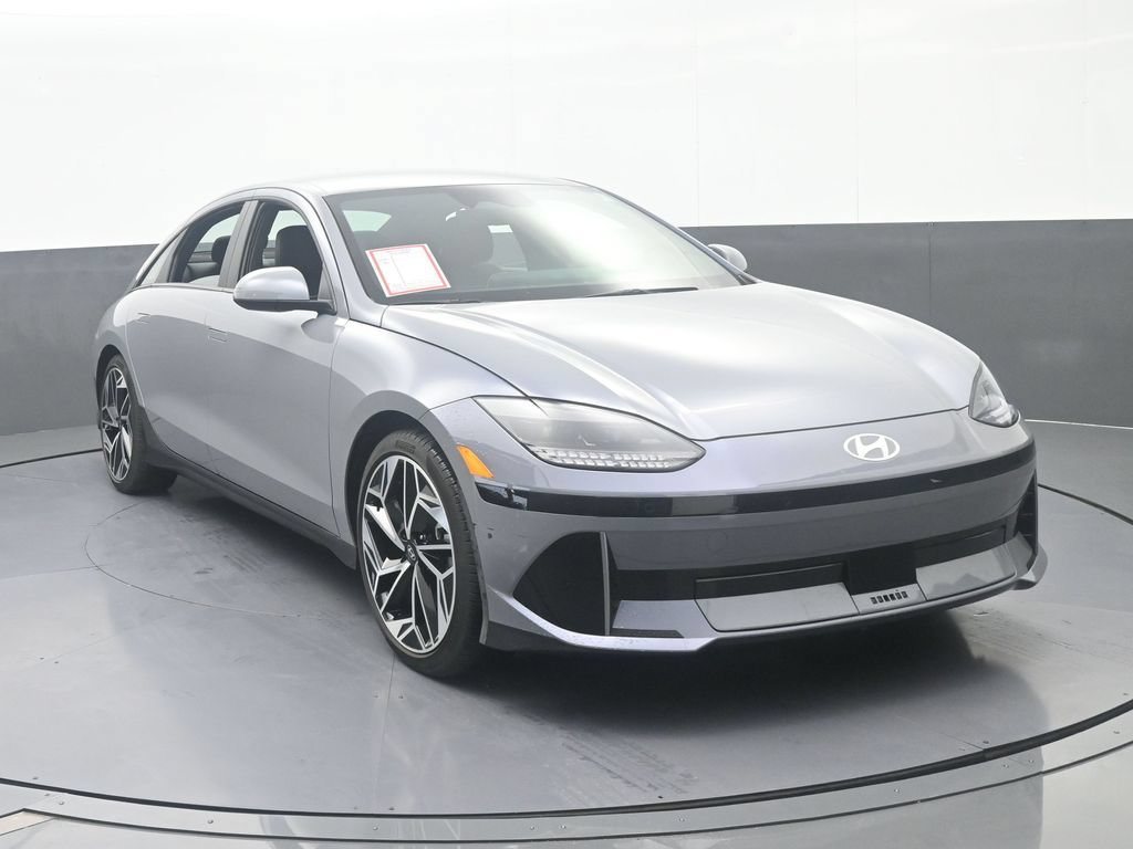 Used 2025 Hyundai Ioniq 6 SEL RWD image 9