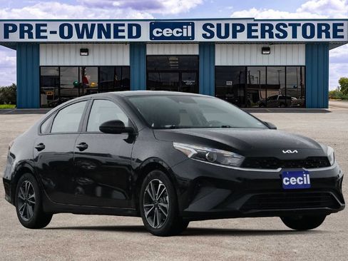 Used 2024 Kia Forte LXS FWD image 1