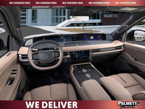 New 2026 Lincoln Navigator L Black Label AWD/4WD image 9