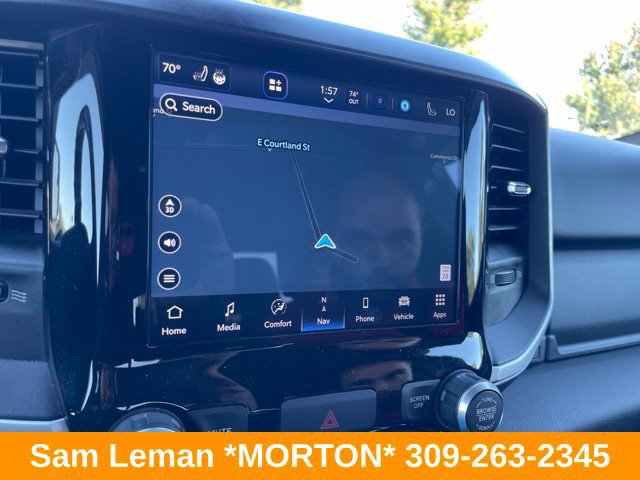 Used 2022 RAM 1500 Big Horn w/ Night Edition AWD/4WD image 8