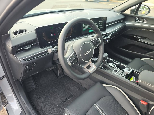New 2026 Kia K5 GT-Line FWD image 7