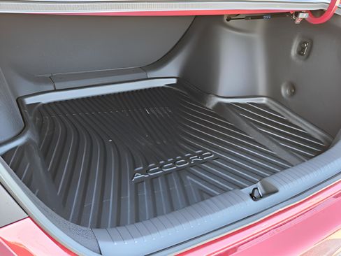 New 2025 Honda Accord LX image 28