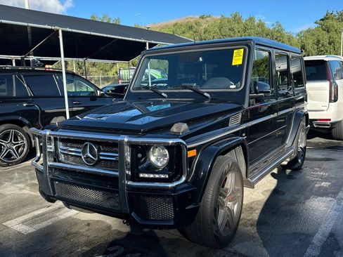 Used 2016 Mercedes-Benz G 63 AMG 4MATIC image 2
