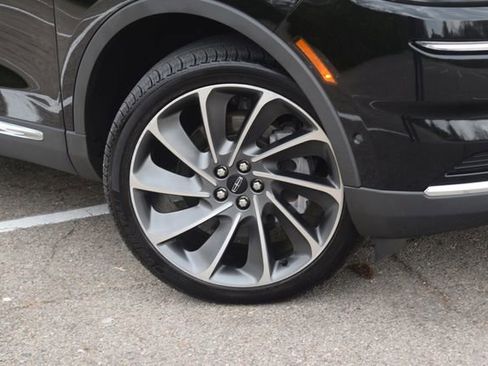 Used 2022 Lincoln Nautilus Reserve w/ Equipment Group 201A AWD/4WD image 30