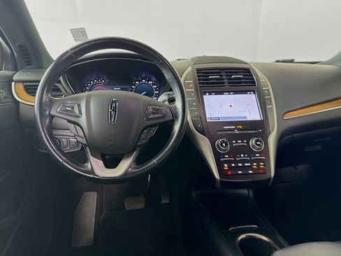 Used 2019 Lincoln MKC Select w/ Select Plus Package image 27