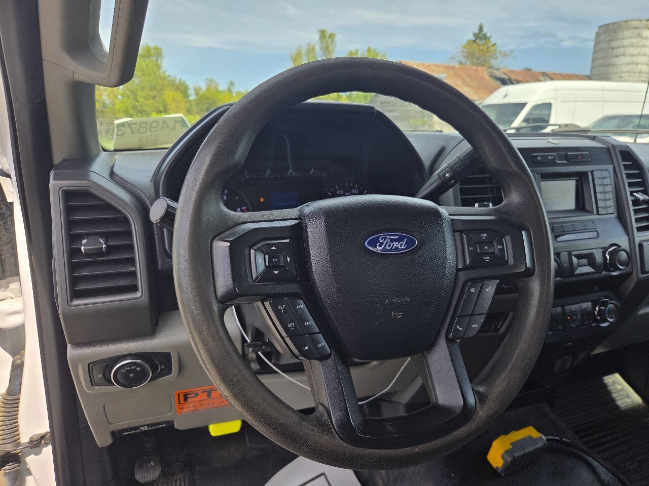Used 2019 Ford F550 4x4 Regular Cab Super Duty image 13