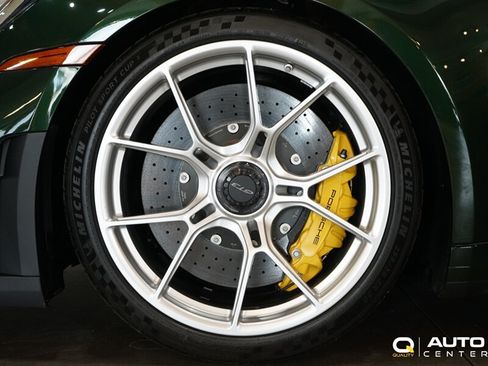 Used 2026 Porsche 911 GT3 RWD image 12