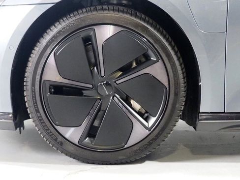 Used 2024 Lucid Air Touring AWD/4WD image 58