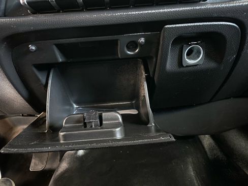 Used 2019 GMC Sierra 3500 2WD Regular Cab image 32