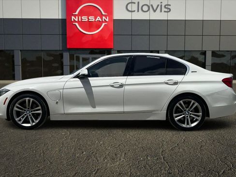 Used 2017 BMW 330e RWD image 6
