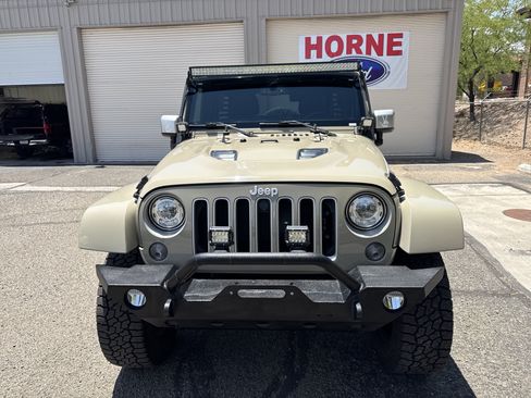 Used 2017 Jeep Wrangler Unlimited Sahara w/ Quick Order Package 24E Chief AWD/4WD image 2