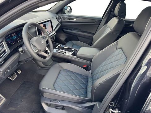 New 2026 Volkswagen Atlas Cross Sport SEL Premium R-Line AWD/4WD image 13