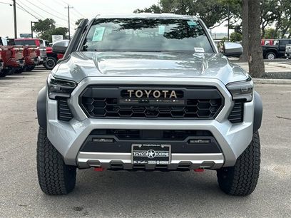 New 2025 Toyota Tacoma Trailhunter