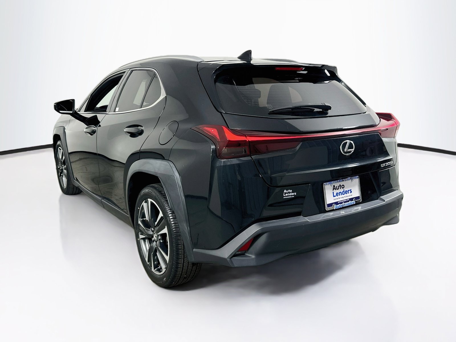 Used 2025 Lexus UX 300h FWD image 7