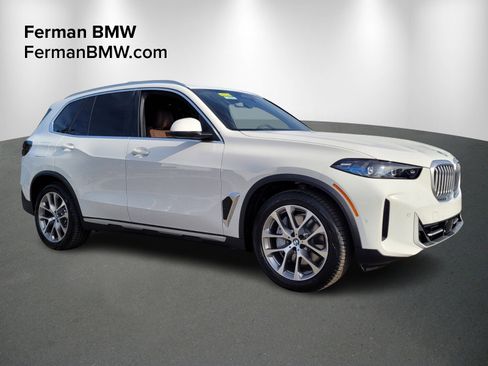New 2026 BMW X5 xDrive50e w/ Executive Package image 1