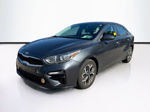 Used 2021 Kia Forte LXS FWD image 3