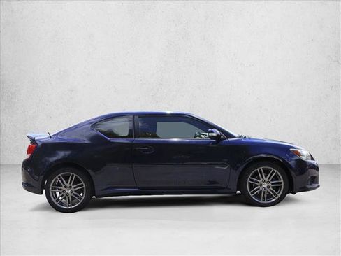 Used 2011 Scion tC FWD image 4