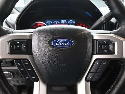 Used 2021 Ford F250 Lariat w/ Lariat Ultimate Package AWD/4WD image 10