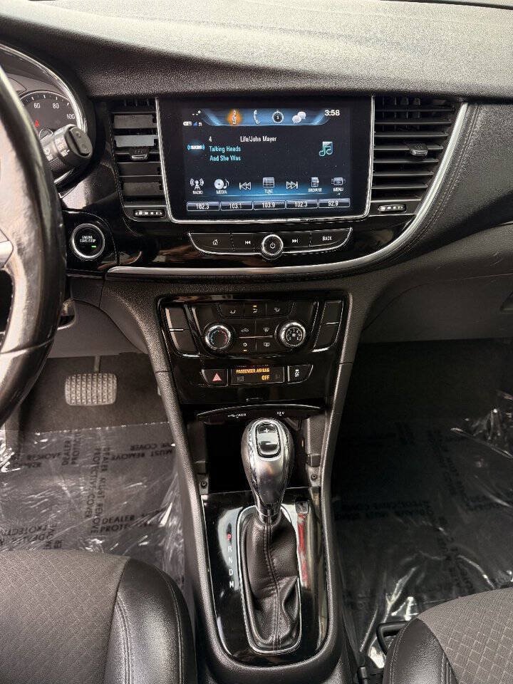 Used 2020 Buick Encore Preferred w/ Safety Package AWD/4WD image 13