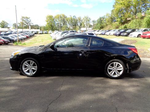 Used 2011 Nissan Altima 2.5 S image 8
