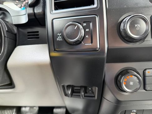 Used 2020 Ford F150 XL w/ Equipment Group 101A Mid AWD/4WD image 21