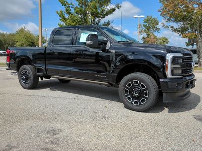 New 2025 Ford F250 Platinum w/ FX4 Off-Road Package