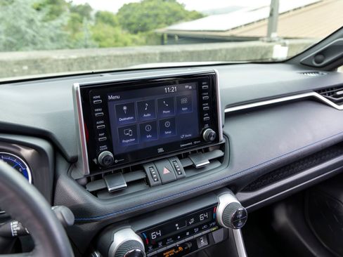 Used 2019 Toyota RAV4 XSE AWD/4WD image 38