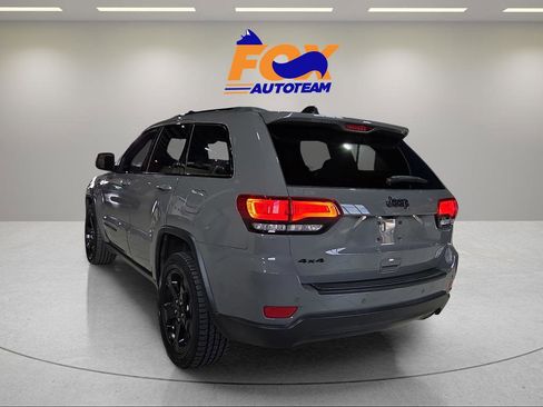Used 2021 Jeep Grand Cherokee Freedom Edition AWD/4WD image 3