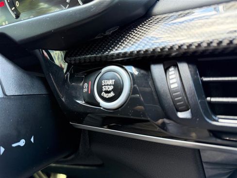 Used 2017 BMW X6 M image 25