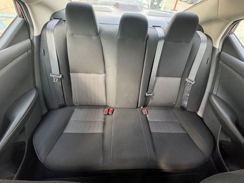 Used 2025 Nissan Sentra SV image 36