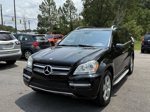 Used 2012 Mercedes-Benz GL 450 4MATIC image 2