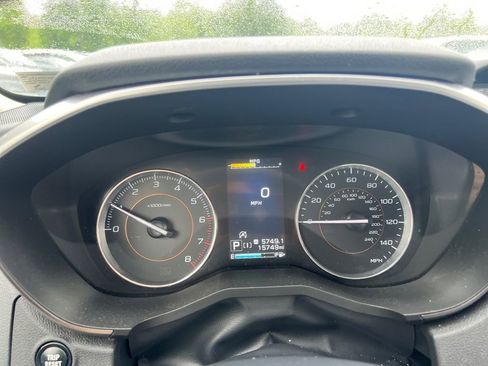 Used 2023 Subaru Crosstrek 2.5i Limited AWD/4WD image 16