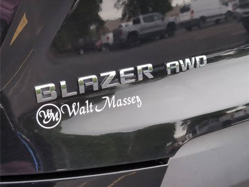 Used 2023 Chevrolet Blazer LT AWD/4WD image 5