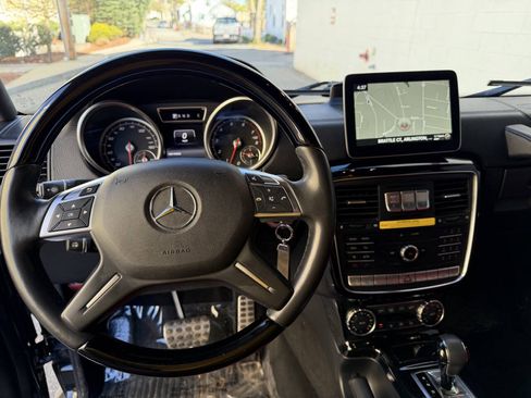 Used 2017 Mercedes-Benz G 550 image 18