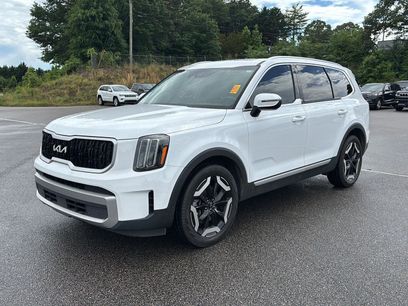 Used 2023 Kia Telluride EX w/ EX Captain's Chair Package