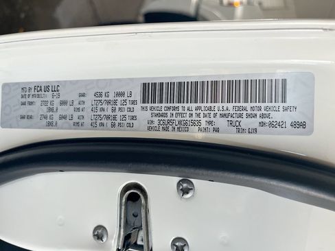 Used 2019 RAM 2500 Laramie AWD/4WD image 34