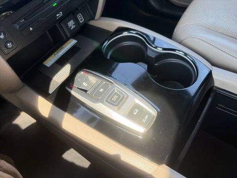 Used 2019 Honda Pilot Elite image 27