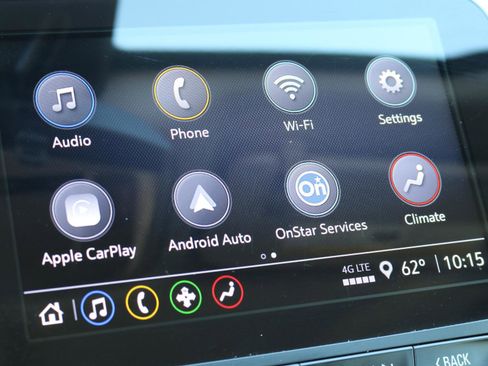 Used 2022 Chevrolet Malibu LT FWD image 19