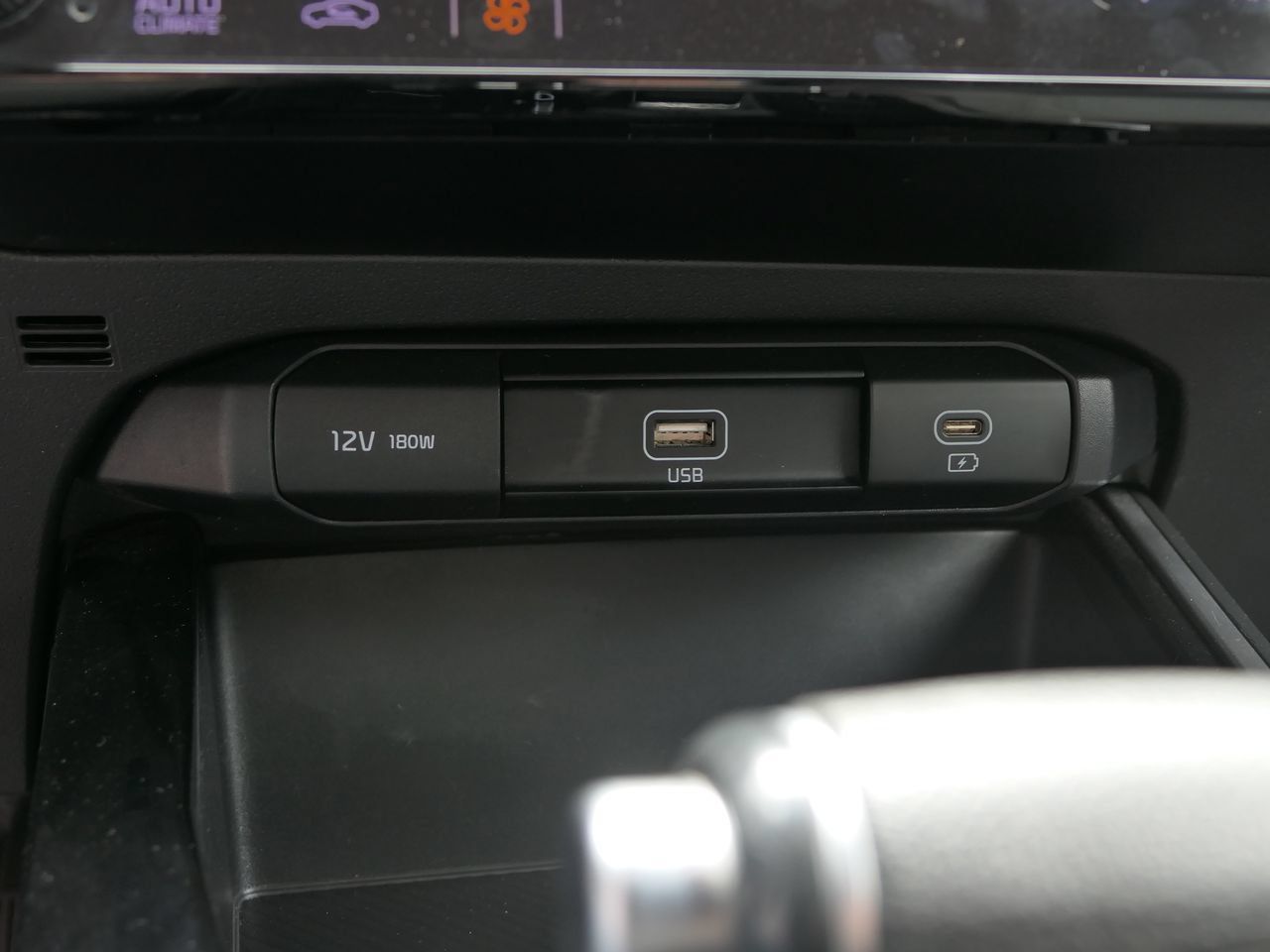 Used 2023 Kia Niro LX FWD image 21