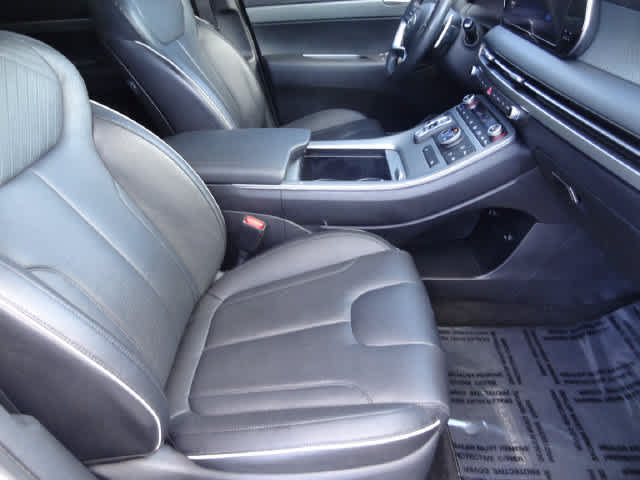 Used 2023 Hyundai Palisade SEL AWD/4WD image 6