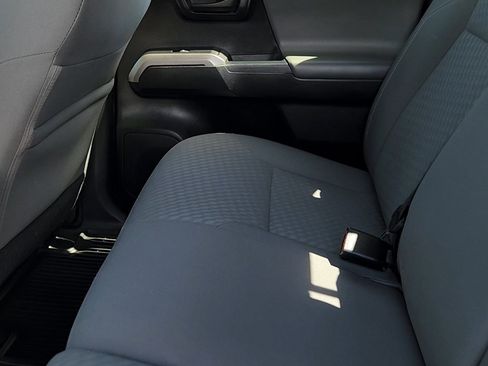 Used 2022 Toyota Tacoma SR5 image 25