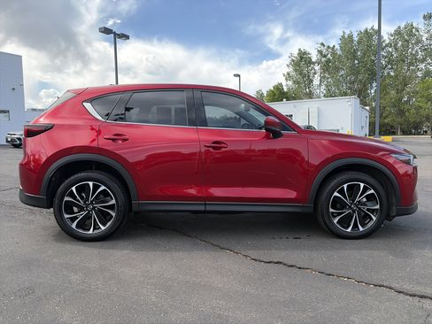Used 2023 MAZDA CX-5 AWD 2.5 S w/ Premium Package image 4