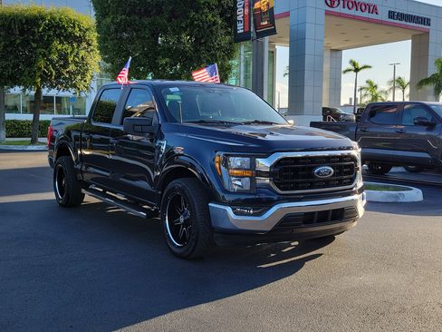 Used 2023 Ford F150 XLT RWD image 2