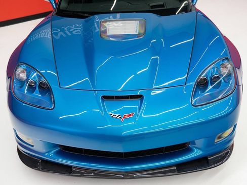 Used 2010 Chevrolet Corvette ZR1 w/ Preferred Equipment Group RWD image 6