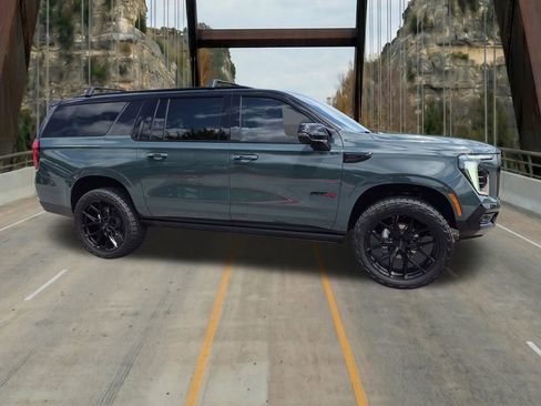 New 2026 GMC Yukon XL AT4 Ultimate AWD/4WD image 14